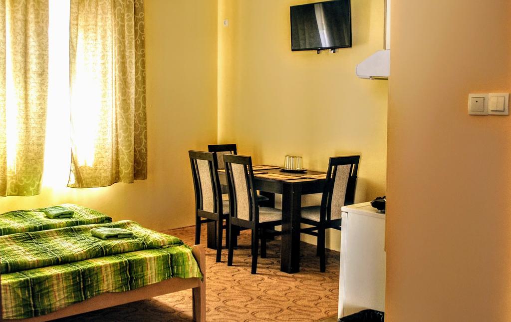 Eco Rural Tourism Association Skorenovac Hotel Exterior photo